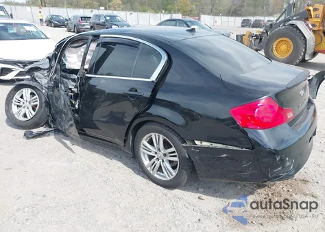 2013 Infiniti G37X z USA, uszkodzony, nr VIN JN1CV6AR2DM763928